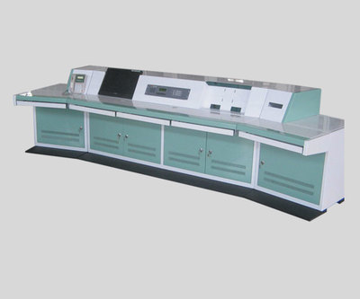 調(diào)度臺、控制臺、操作臺與監(jiān)控臺 現(xiàn)代辦公環(huán)境中的核心設備